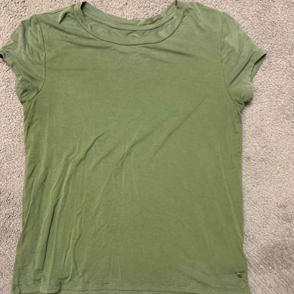 American Eagle tee